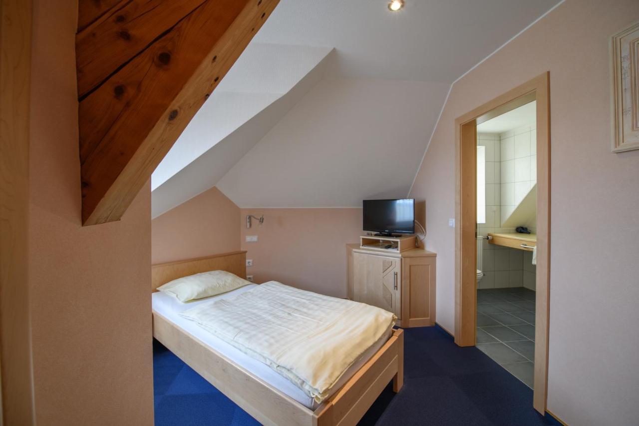 Hotel Reiff Fischbach-lès-Clervaux Esterno foto