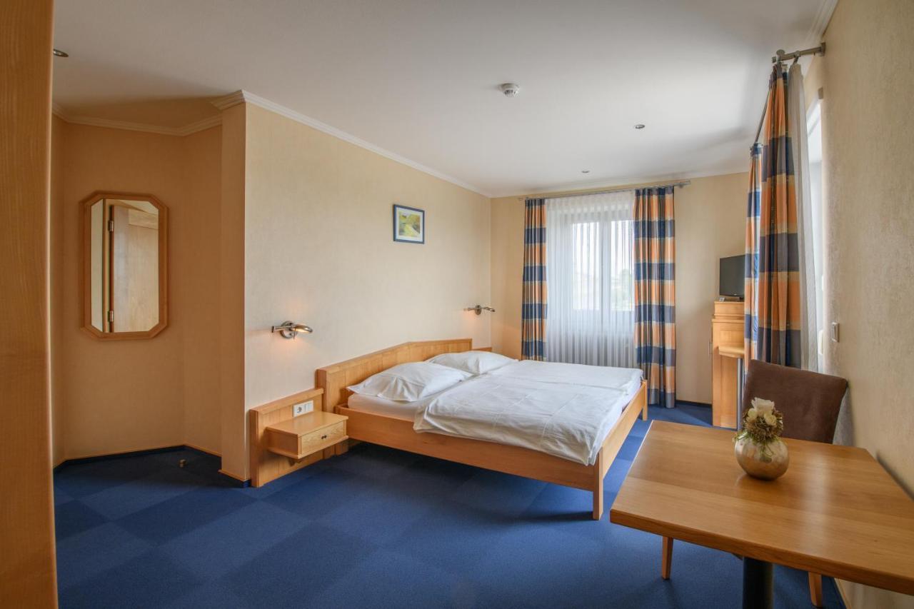 Hotel Reiff Fischbach-lès-Clervaux Esterno foto